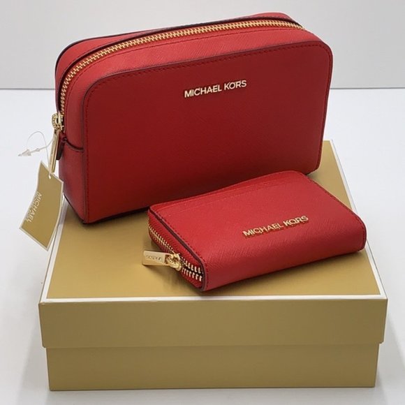 michael kors giftables wallet